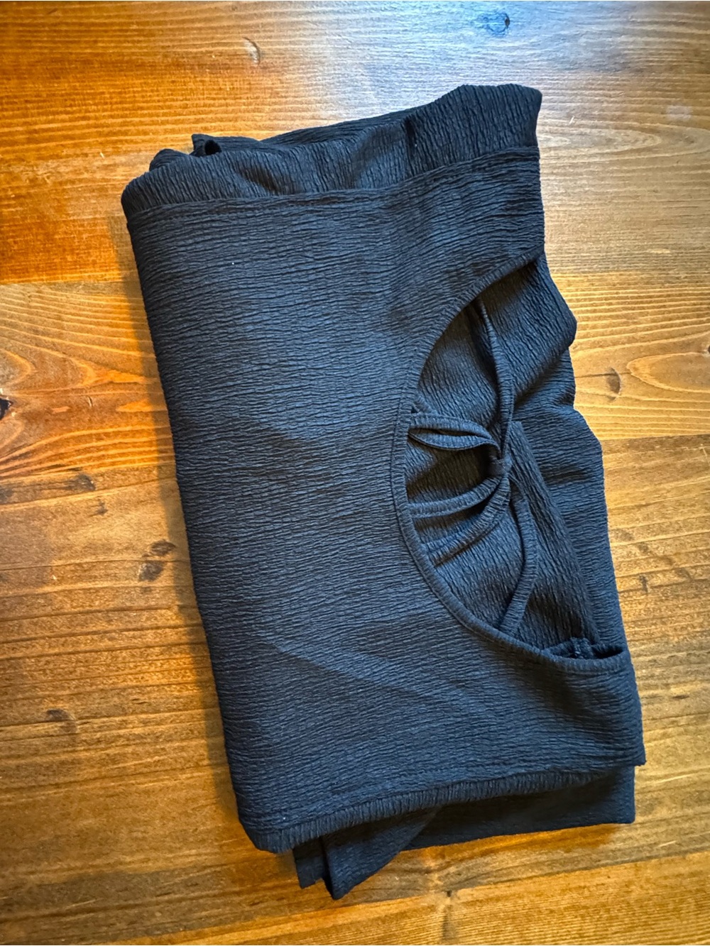 Heyson Black Women’s Textured Tie-Back Tunic Top Size Large